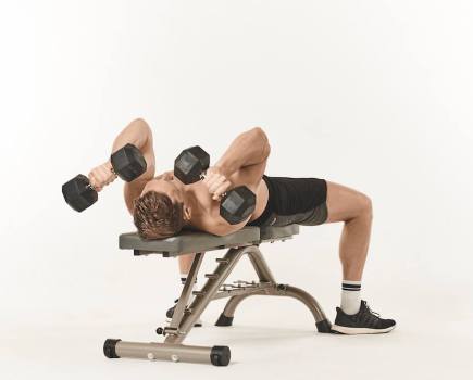 Build Bigger Arms With This 10-Move Workout | Men's Fitness UK