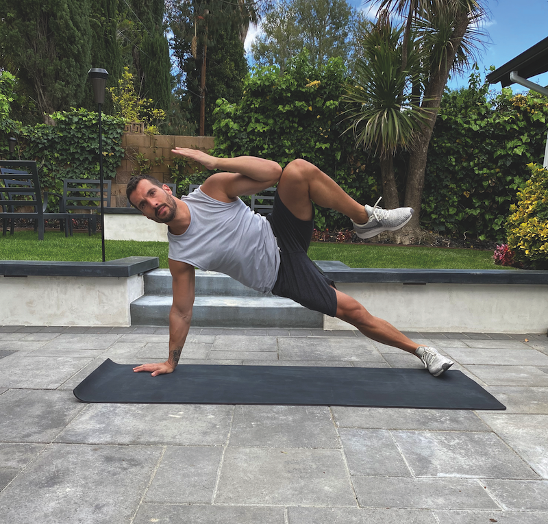 A Full-Body Bodyweight Circuit To Do At Home – Men's Fitness UK