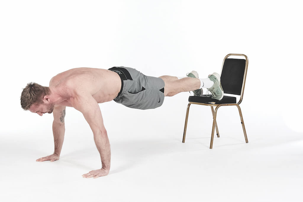 8 Of The Best Muscle-Building Press-Up Variations – Men's Fitness UK