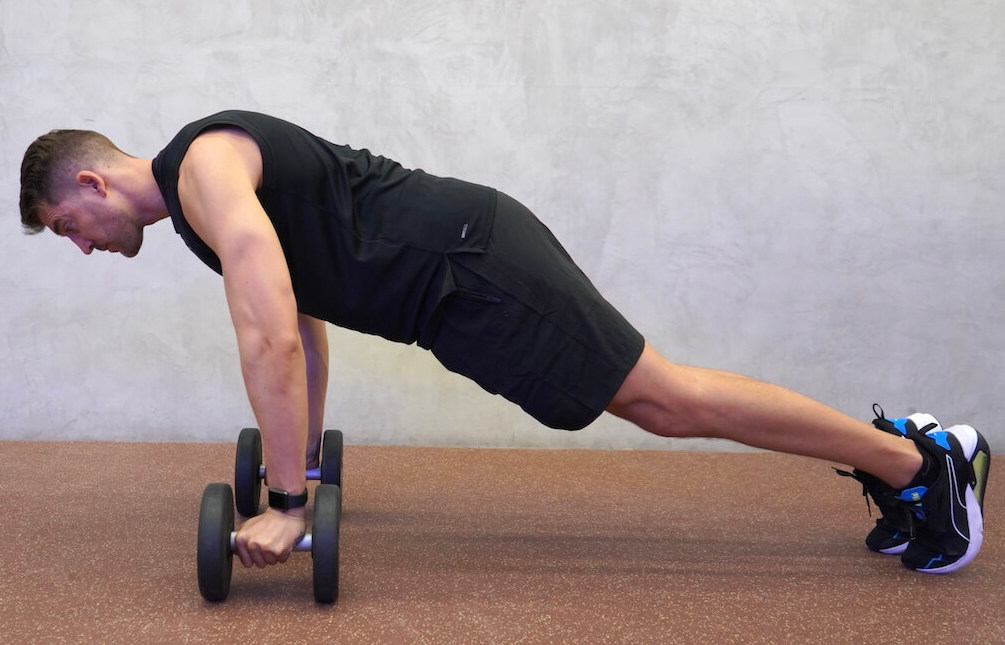 The Working from Home Workout to Energise Your Day | Men's Fitness UK