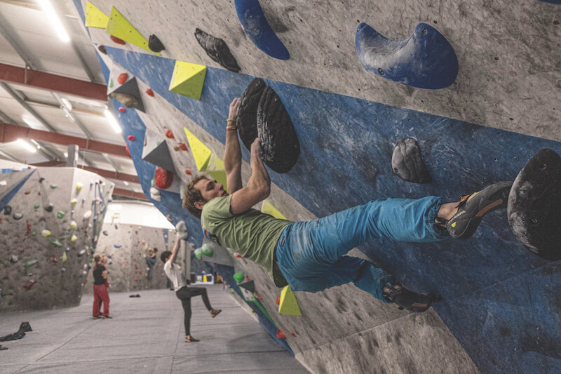 5 Technique Tips For Indoor Climbing | Men's Fitness UK