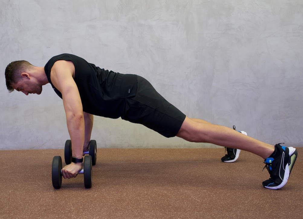 The Working from Home Workout to Energise Your Day | Men's Fitness UK