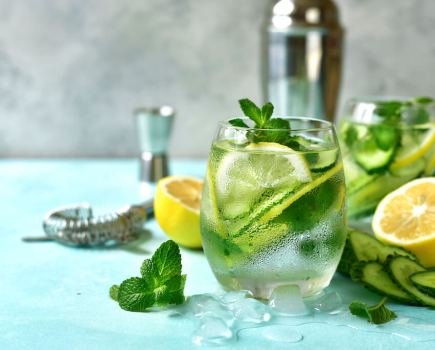 7 Of The Best Alcohol Free Spirits For Dry January | Men's Fitness UK