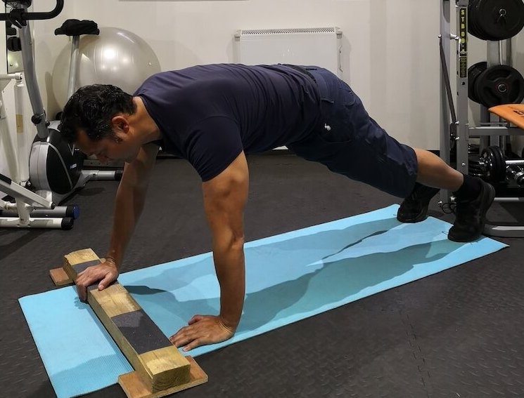 Raise Your Heart Rate With This Bodyweight Workout | Men's Fitness UK