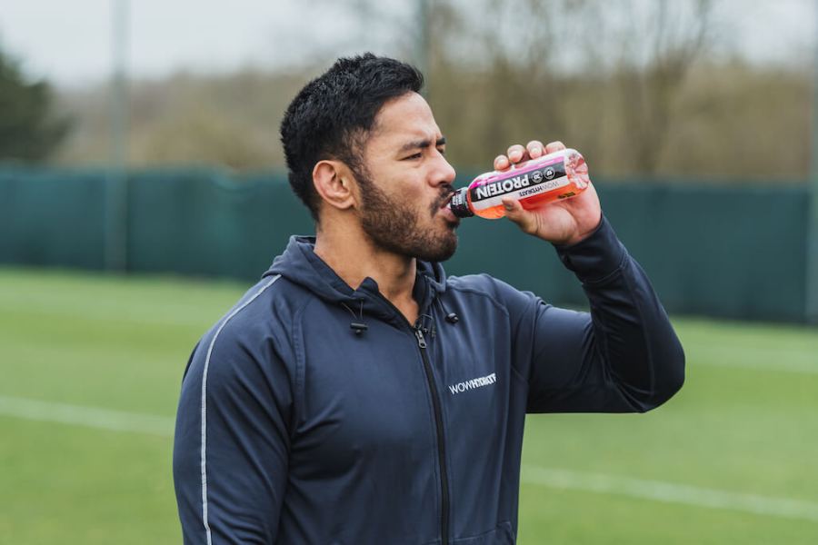 Q&A With WOW HYDRATE Ambassador Manu Tuilagi | Men's Fitness UK