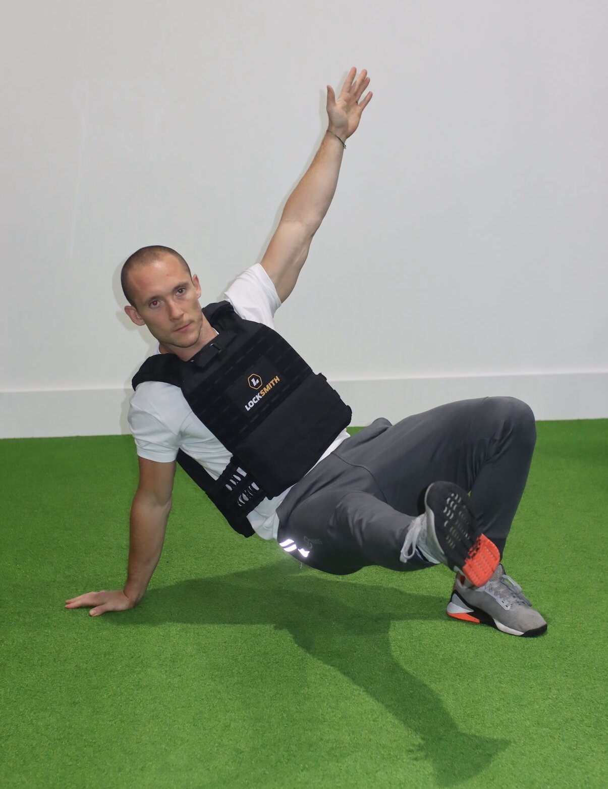 Tackle This Weighted Vest Circuit Workout | Men's Fitness UK