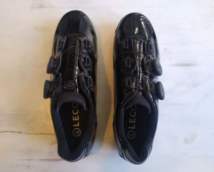 Overhead view of Le Col Pro cycling shoes