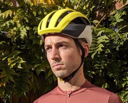 Model wearing Smith cycling helmet