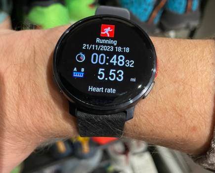 Polar Vantage V3 on runner's wrist