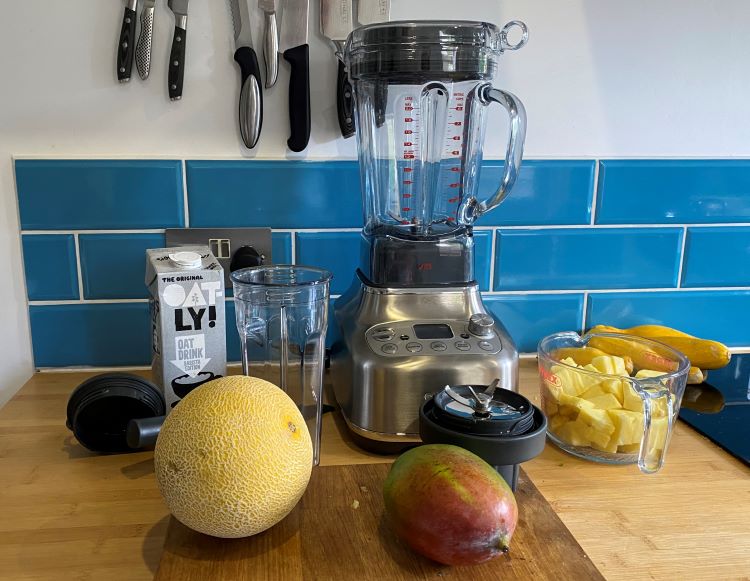 Sage The Super Q blender on kitchen worktop