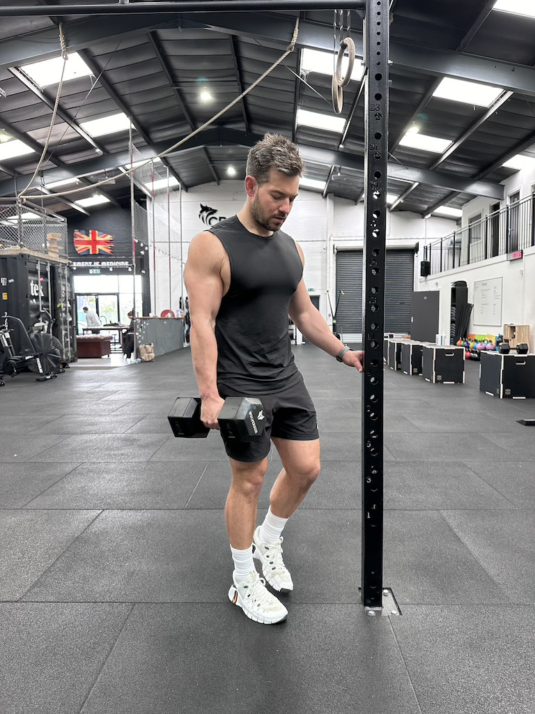 Single-leg RDL exercise