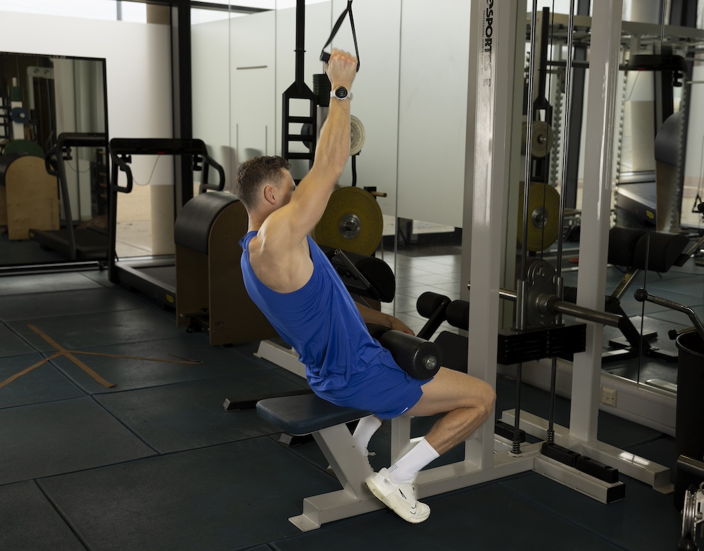 Lat pulldown exercise