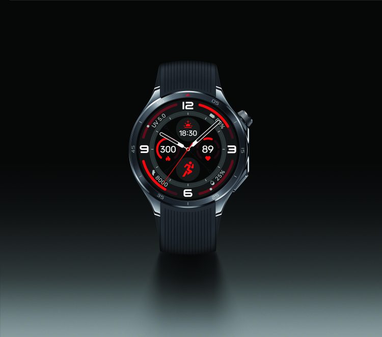 Product shot of OnePlus 3 sports watch
