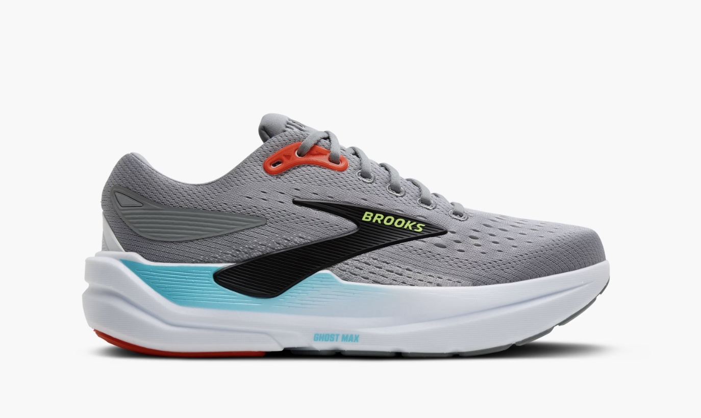 Product shot of a Brooks Ghost Max 3 shoe