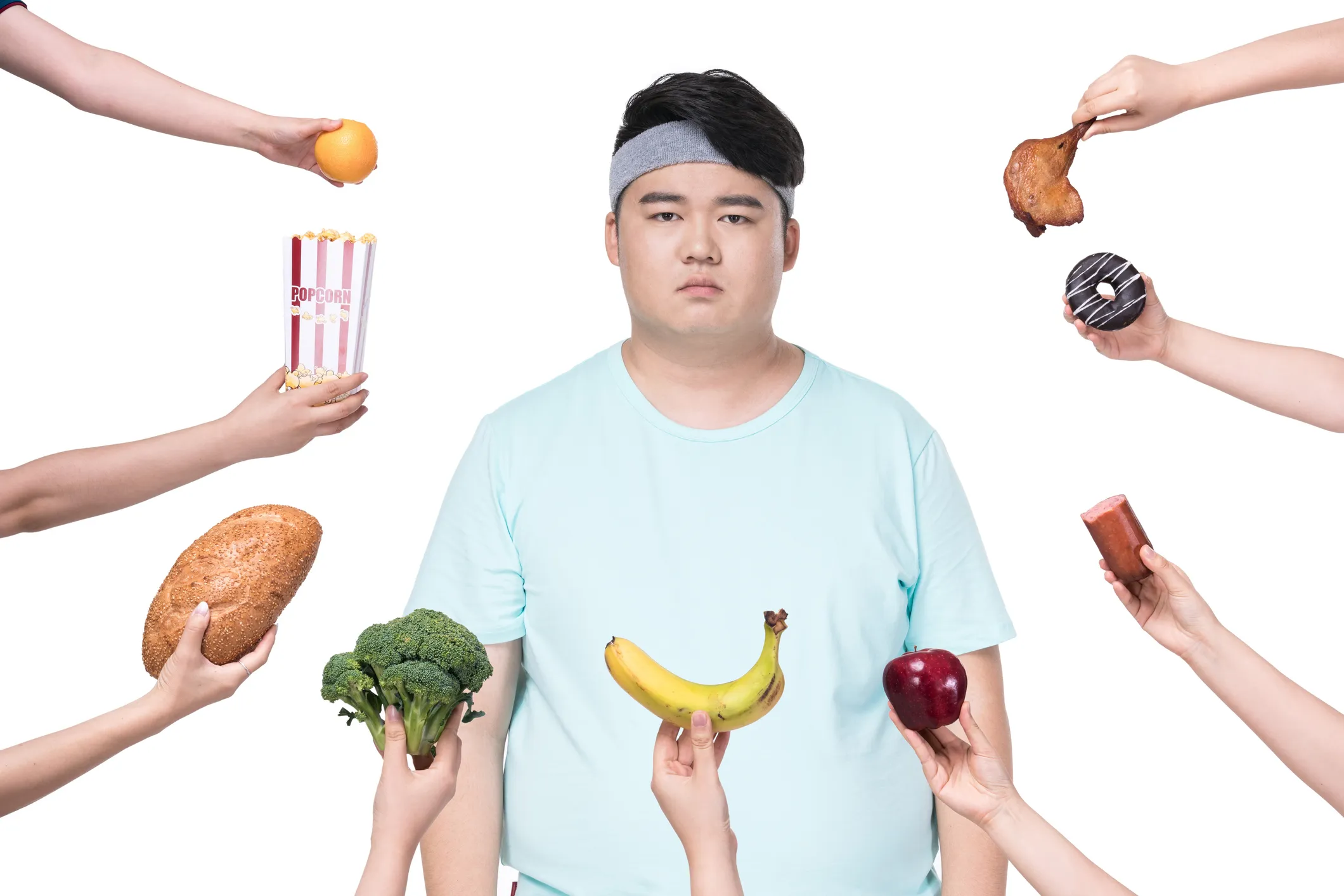 Overwhelmed by food noise? This is what your body actually needs to eat in 24 hours – and consistency is key